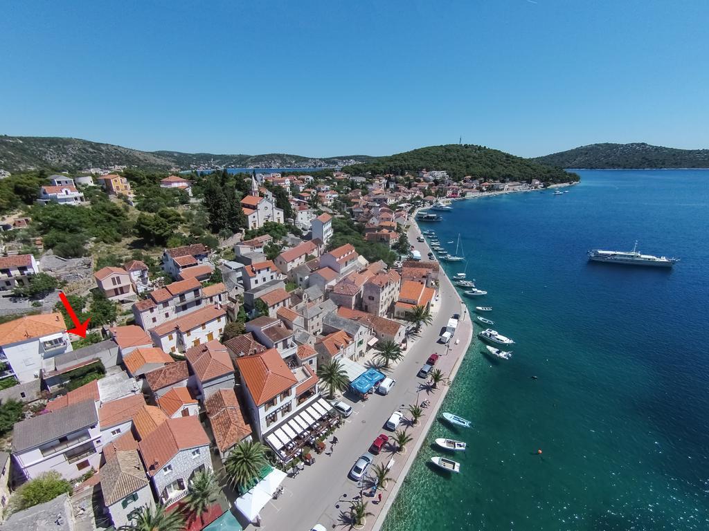 Apartment Neven Rogoznica  Rom bilde