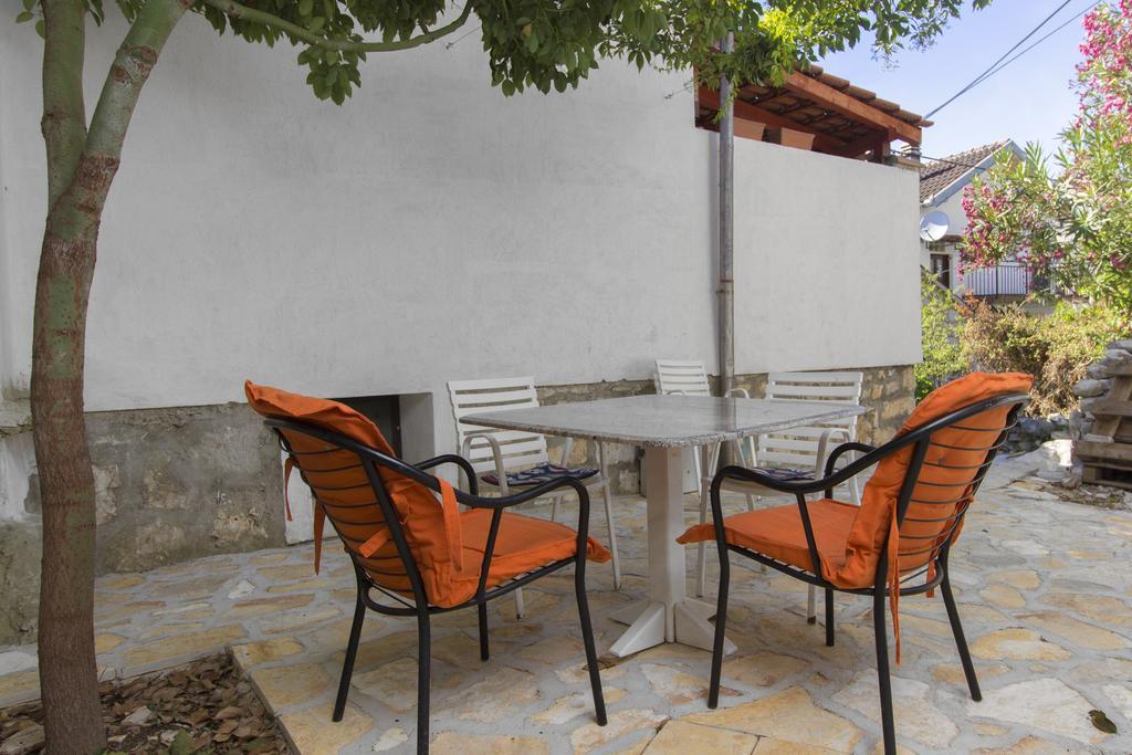 Apartment Neven Rogoznica  Rom bilde